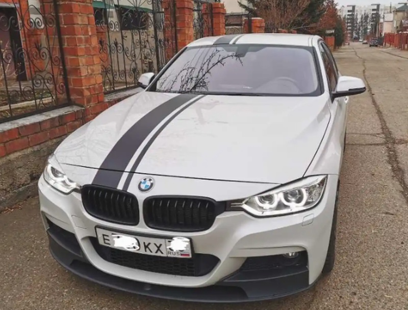 Лобовое стекло хамелеон от bmw 3